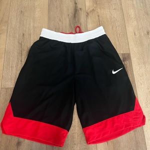 Nike Men Dri-Fit Shorts Size Men Medium